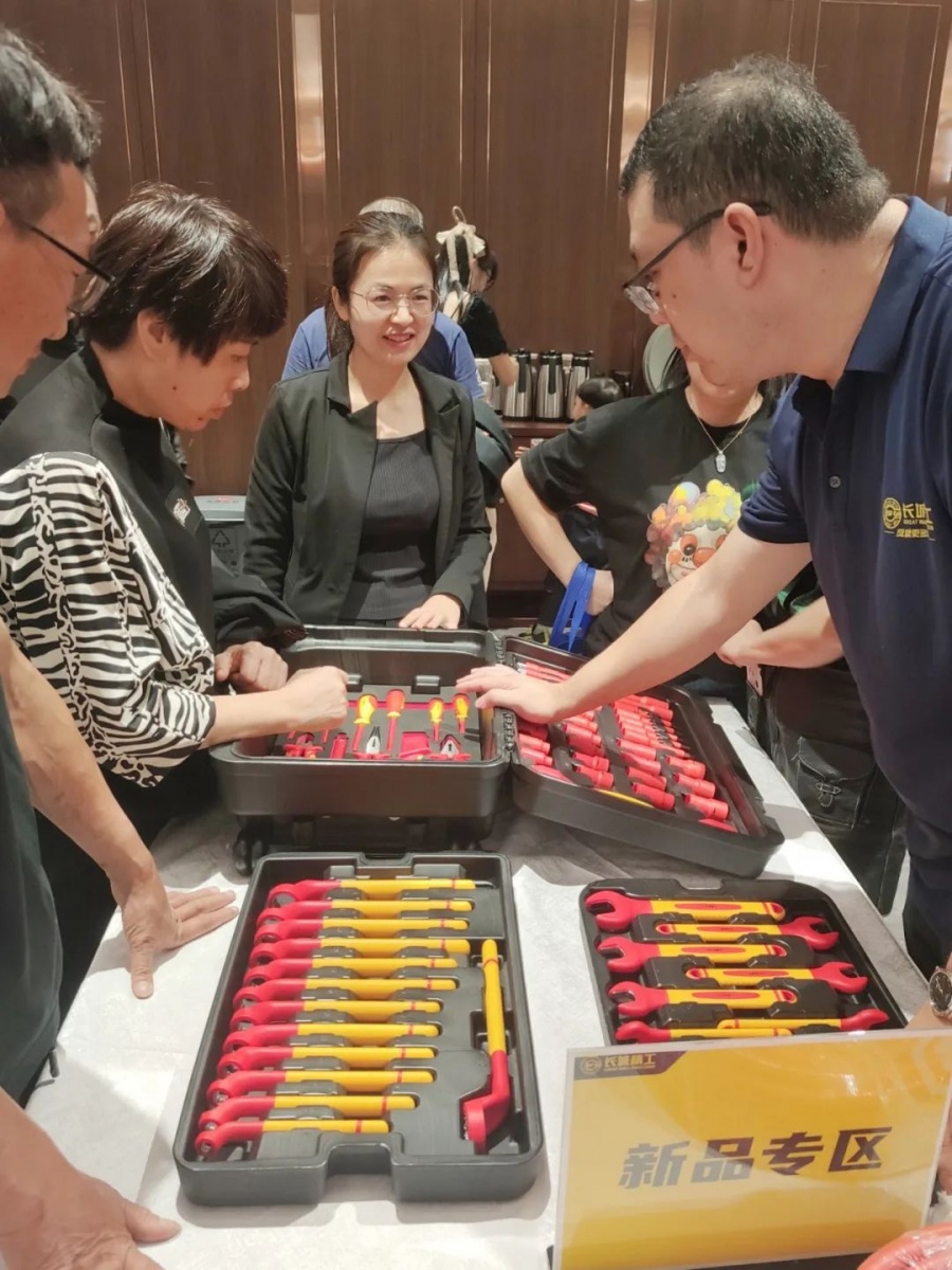 17159350593121126py3.jpg 圖片 (4).jpg