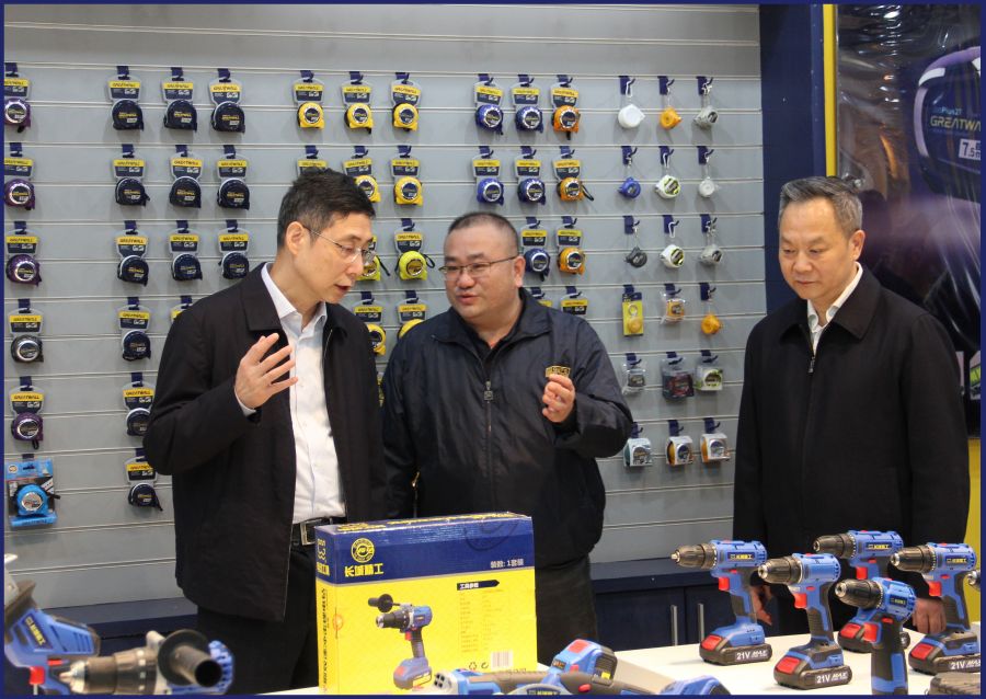 1636339448914257BERj.jpg 456.jpg