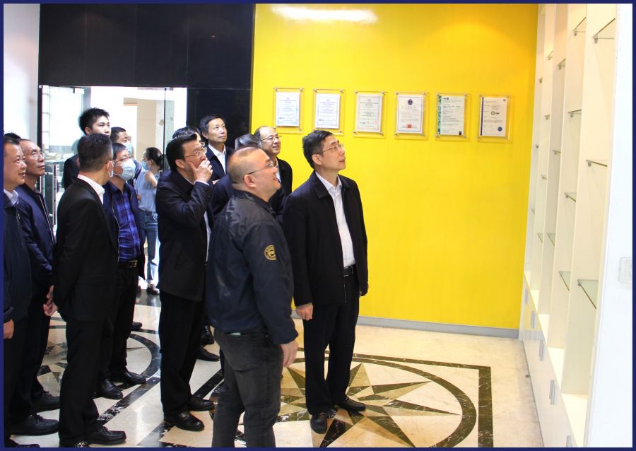 1636339485888597PtwF.jpg 156.jpg